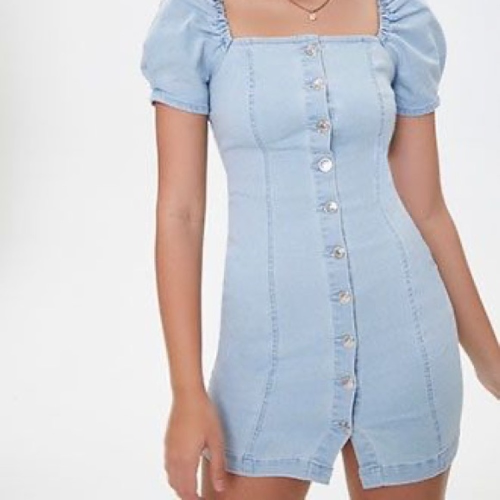 Forever 21 • Denim Chambray Sheath Milkmaid Sleeve Dress